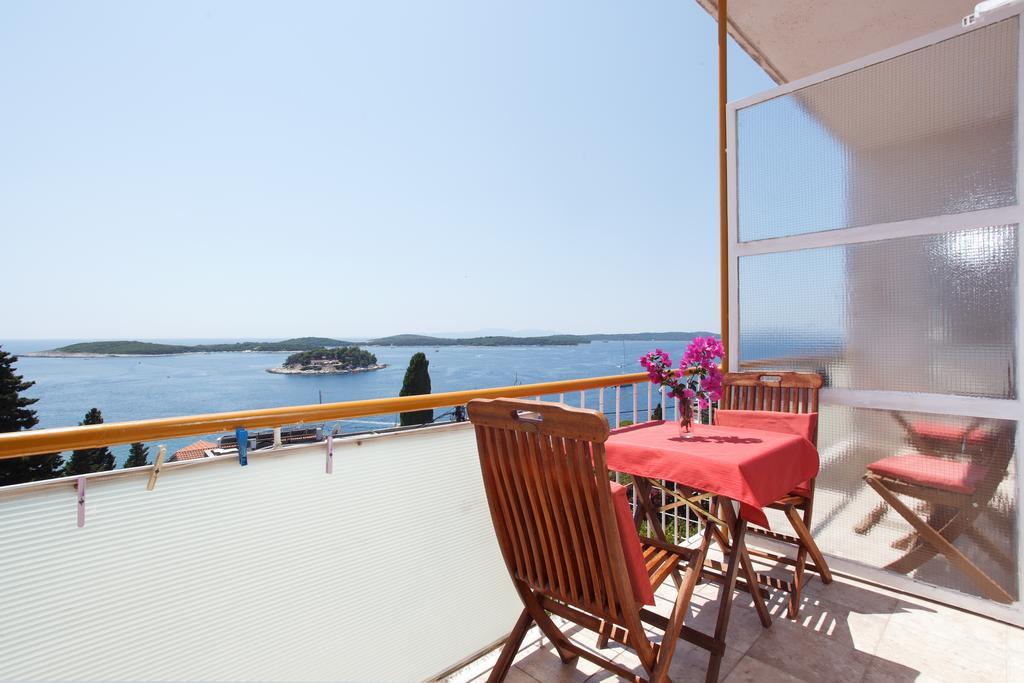 Rooms Vinka Tudor Đảo Hvar Phòng bức ảnh