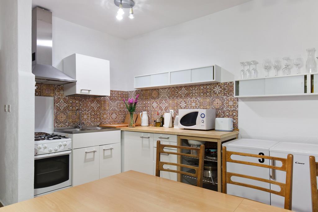Rooms Vinka Tudor Đảo Hvar Ngoại thất bức ảnh